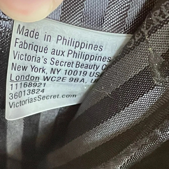 Victorias Secret Python Stripe Black White Crossbody Clutch Purse Chain - Picture 8 of 16